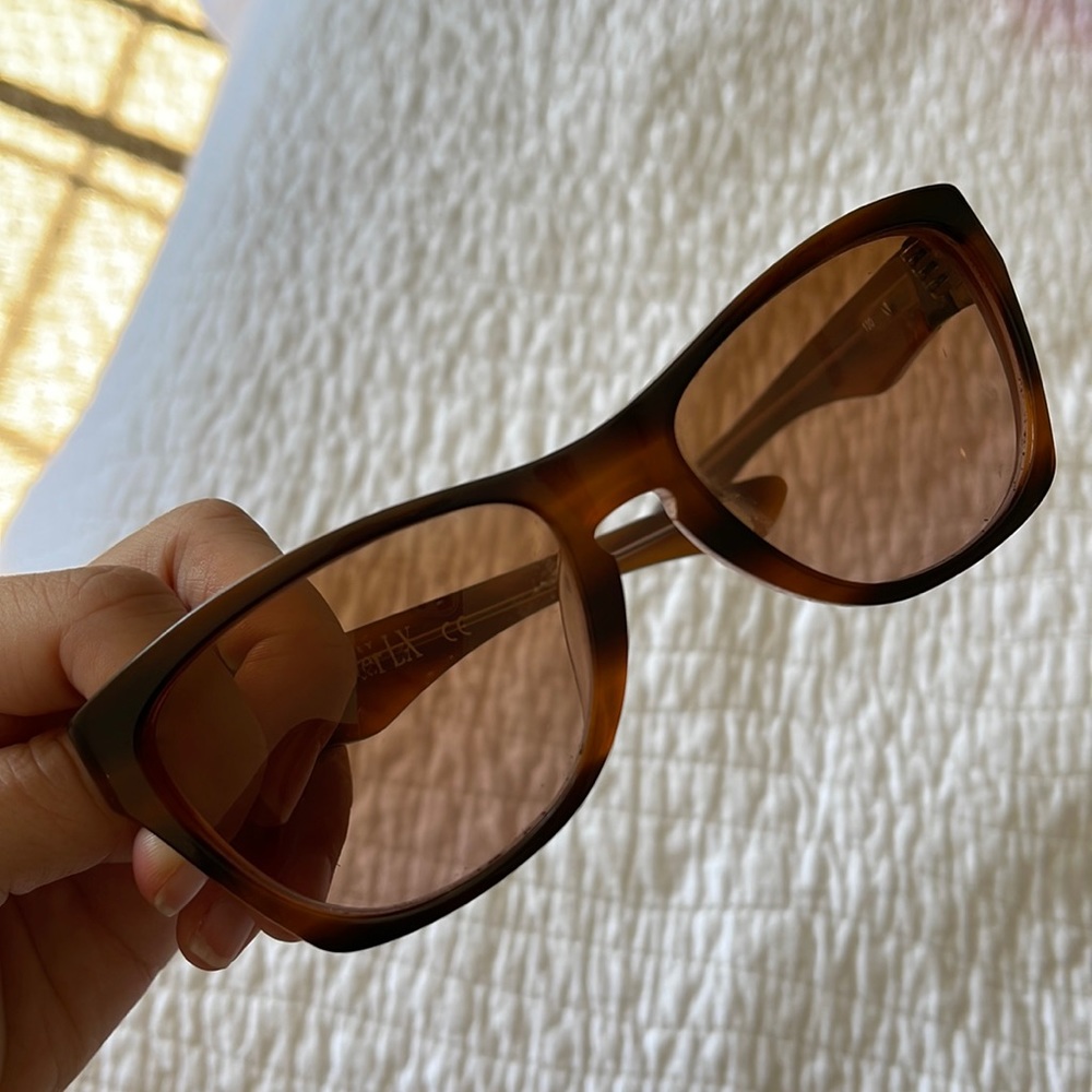 Oakley Women’s Jupiter Sunglasses